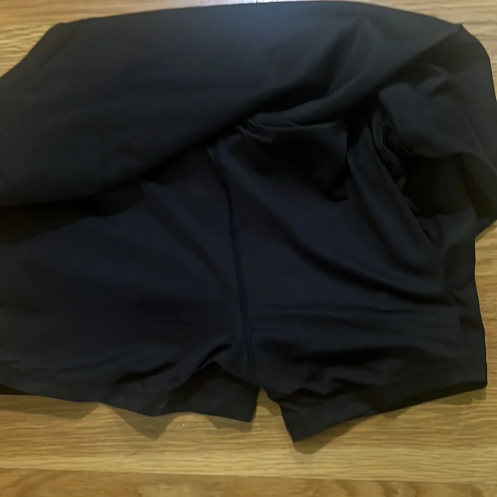 Women’s Skort - Picture 3 of 4